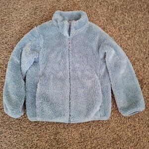 Uniqlo girls fuzzy jacket